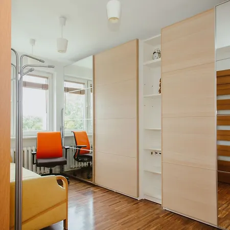 Shortstaypoland Grochowska B28 Апартаменты