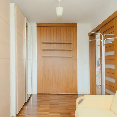Apartment Shortstaypoland Grochowska B28 Warsaw